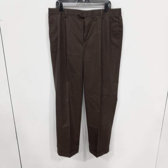 Izod Men's Brown 100% Cotton Pleated Dress Pants Size 38x32 image number 1