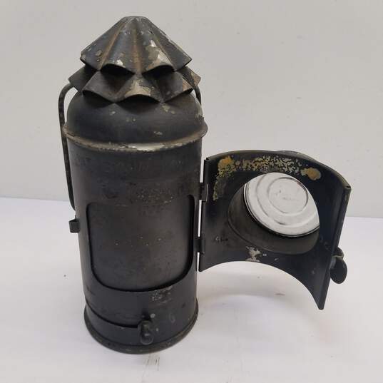 Vintage Boat Signal Lantern Lamp Nautical 8.5in Oil Wick Kerosene Fuel Pot image number 6