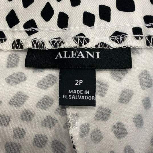 Alfani White/Black Capri Pants - Size 2P image number 4