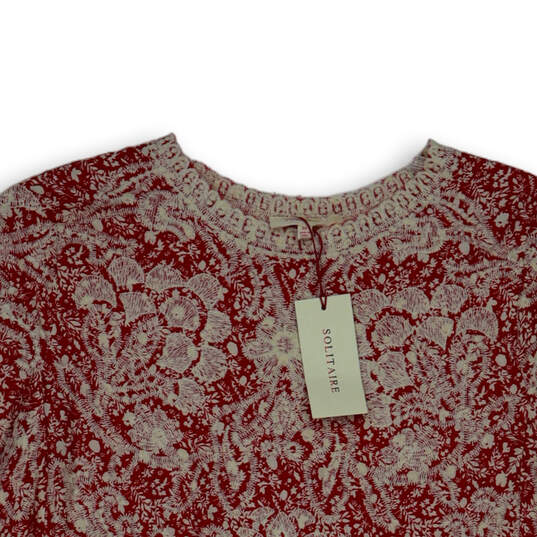 NWT Womens Red Floral Ivory 3/4 Sleeve Round Neck Pullover Blouse Size M image number 4