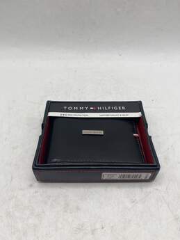 Mens 31HP220040 Black Leather RFID Blocking Bi-Fold Wallet W-0557210-E
