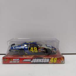 NASCAR 1:24 Scale #48 Jimmy Johnson Stock Diecast Car NIB alternative image