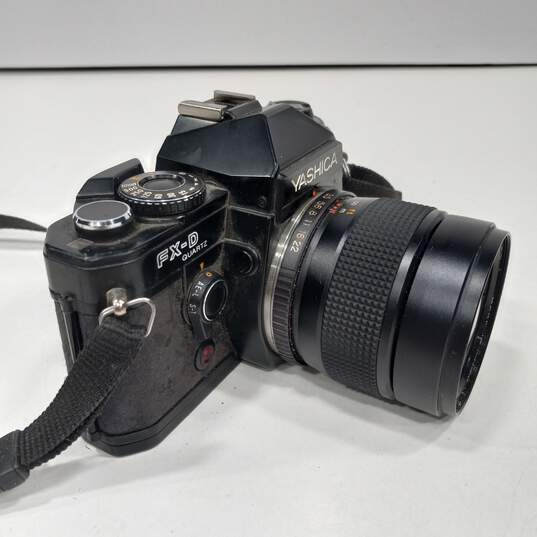 Vintage Yashica FX-D 35mm Camera W/Case image number 3
