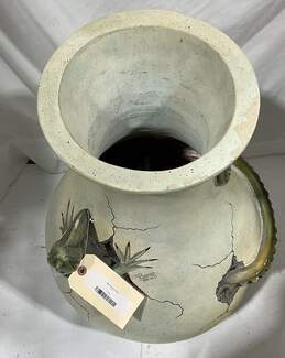 Iguana Egg Vase alternative image
