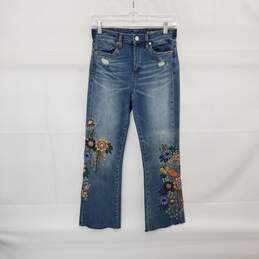 Blank NYC Blue Cotton Floral Embroidered Raw Hem Ankle Crop Flare Jean WM Size 26