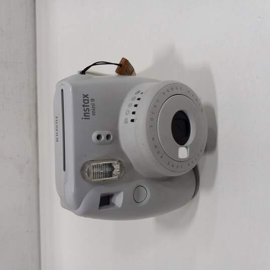 Fuji Film Instax Mini 9 Camera image number 1