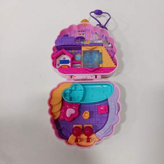 Pair Of Polly Pocket Playsets image number 1
