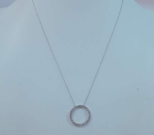 Contemporary 14K White Gold Diamond Accent Open Circle Pendant Necklace 2.0g image number 2