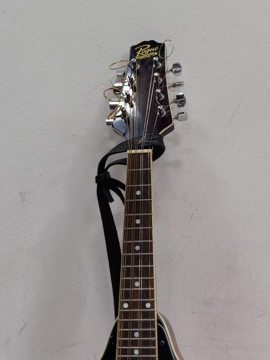 Stagg Mandolin M20  Sunburst Right-Handed 8 String W/ Case image number 4