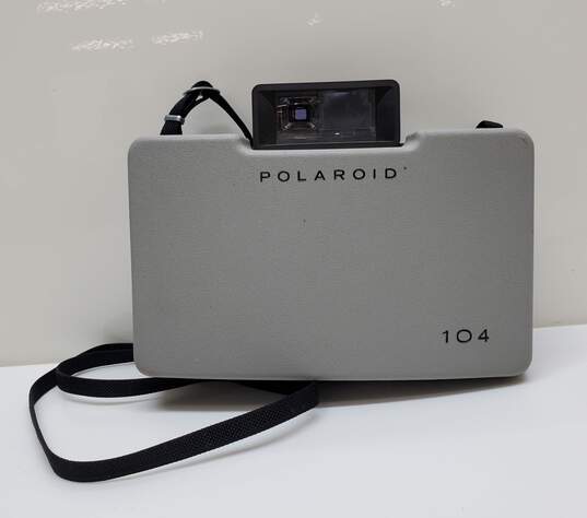 Vintage Polaroid Automatic 104 Instant Film Land Camera - Not Tested image number 1