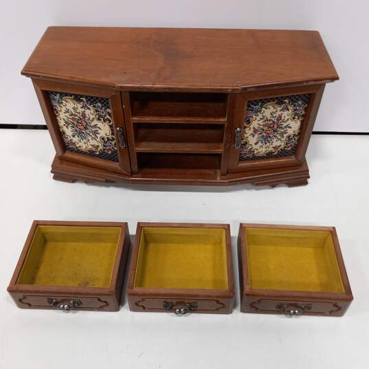 Montgomery Ward & Co Wooden Jewelry Box image number 2