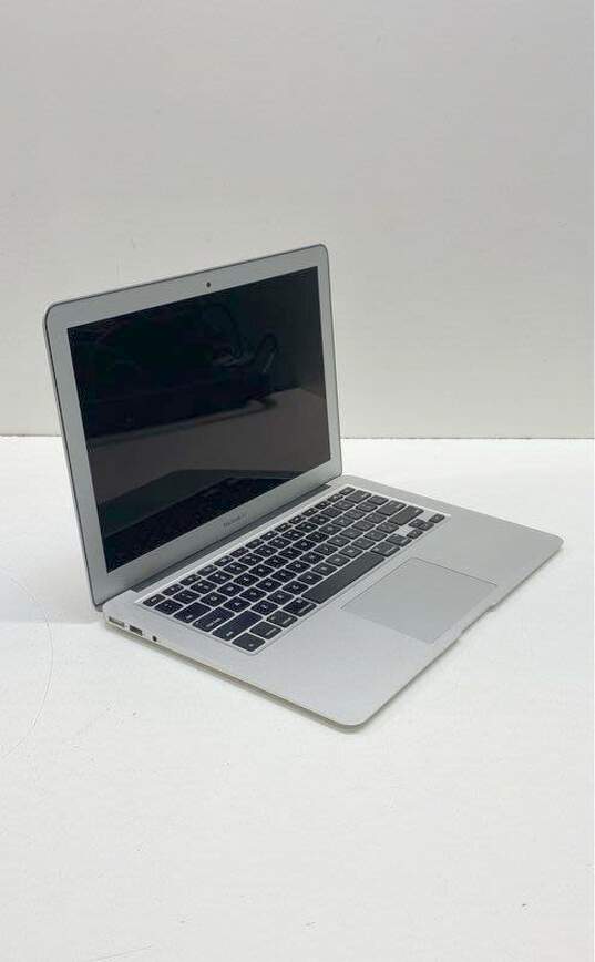 Apple MacBook Air 13.3" (A1466) - Wiped image number 4