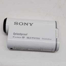Sony Splashproof Steady Shot Video Camera with 2 Water Proof Cases Untested alternative image