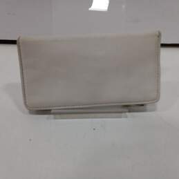 Michael Kors Ecru Leather Bifold Clutch Wallet alternative image