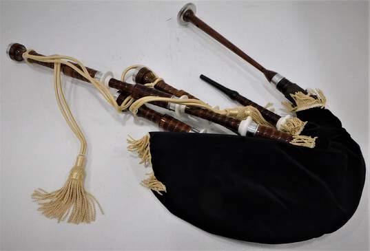 Mid-East Mfg. Brand Highland Bagpipes w/ Practice Chanter and Accessories image number 4