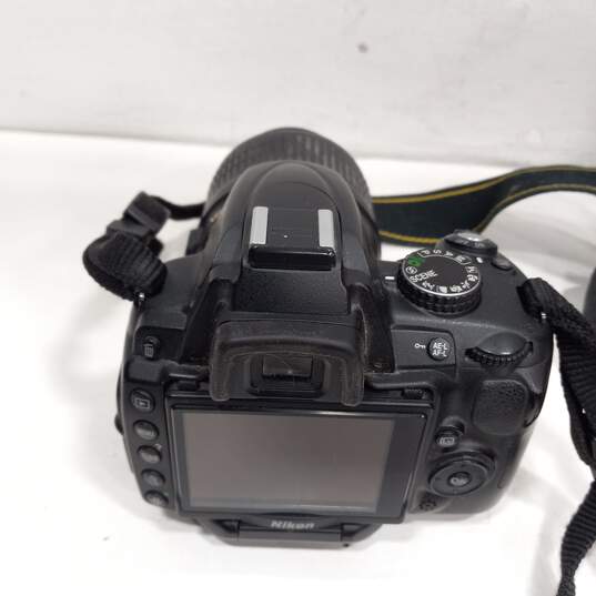 Nikon D5000 Digital SLR Camera & Accessories in Bag image number 3