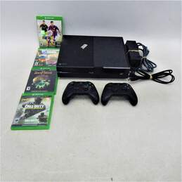 Microsoft Xbox One 500 GB W/ 4 Games Rocket League Collector's Edition