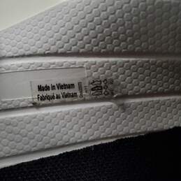 Crocs Women's Size 11 M White Synthetic Slip-On Shoes alternative image