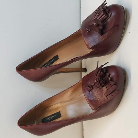 Ann Taylor Burgundy Heels Size 8.5 image number 3