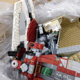 5.4 lbs Mixed LEGO Bulk Box Star Wars alternative image