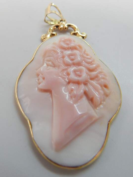 14K Yellow Gold Cameo Woman Pink Shell Carved Pendant 4.7g image number 1