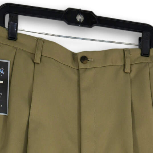 NWT Mens Tan Cool 18 Pleated Slash Pocket Chino Shorts Size 36W image number 3
