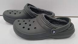 Crocs Unisex Gray Fuzz Lined Clogs Size M8 W10