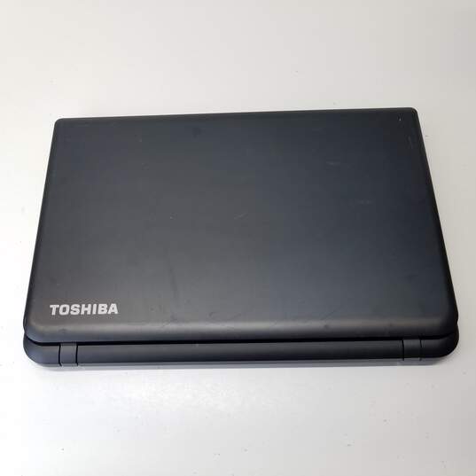 Toshiba Satellite C55T-B5109 Intel Core i3 Windows 10 image number 8