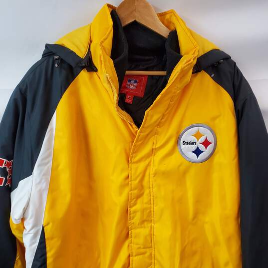NFL Steelers Yellow Black Jacket in Men's Size XL image number 2