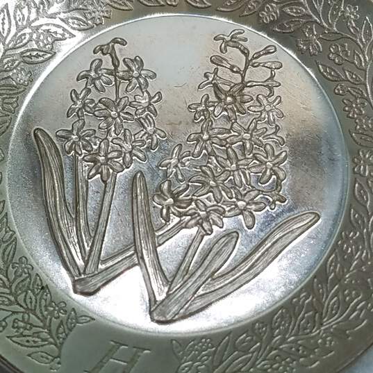 Franklin Mint Alphabet Sterling Silver Miniature Plates E, F, G, H 42.7g image number 4