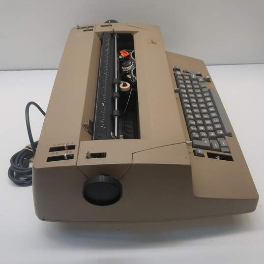IBM Electric Typewriter (Parts/Repair) image number 2