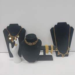 6 Pieces Of Assorted Gold-Tone Costume Jewelry