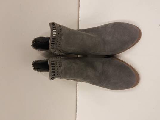 Vince Camuto Gray Suede Bootie Size 6.5 image number 5
