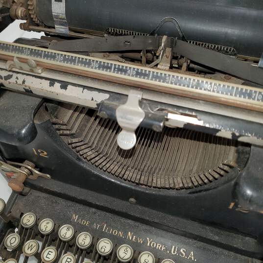Untested Vintage Remington Mechanical Typewriter P/R image number 4