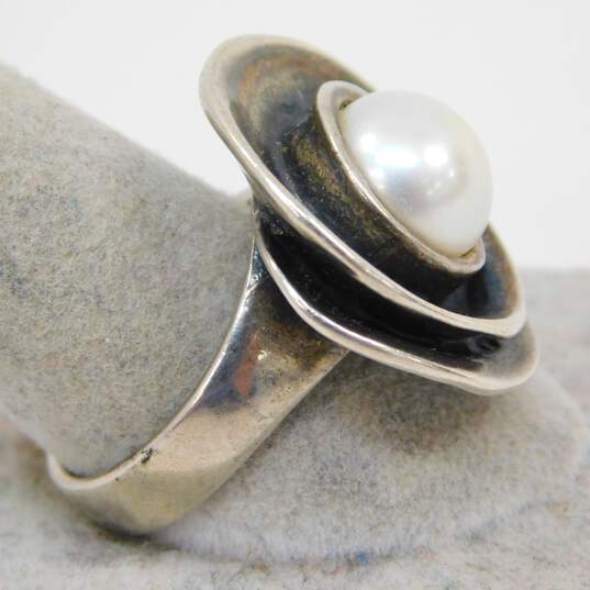 Silpada Israel Sterling Silver White Pearl Lily Ring 12.4g image number 3