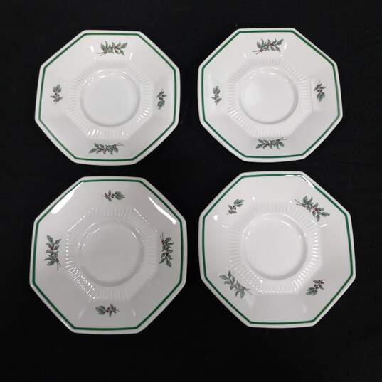 7pc Set of Nikko Christmastime Teacups and Saucers image number 3