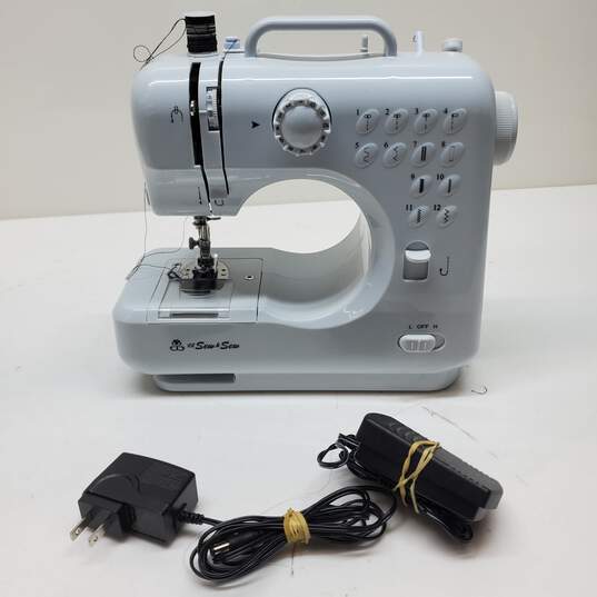Lil Sew & Sew Michley Sewing Machine Untested IOB image number 2