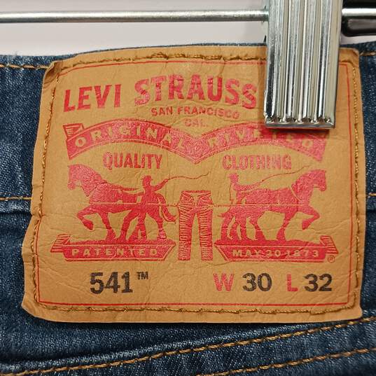 Levi's 541 Men's Jeans Size 30x32 image number 3