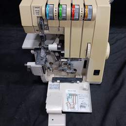 Singer Merrittlock 14 U 44 Sewing Machine alternative image