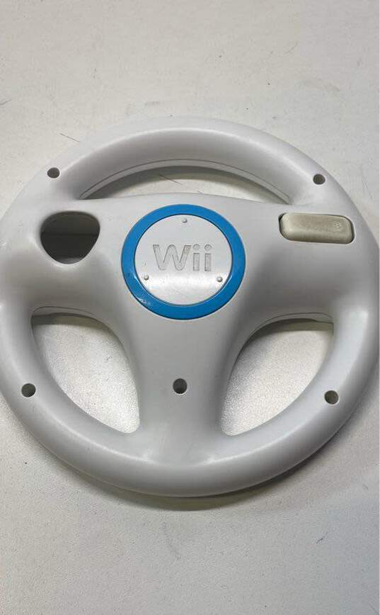 Nintendo Wii image number 3