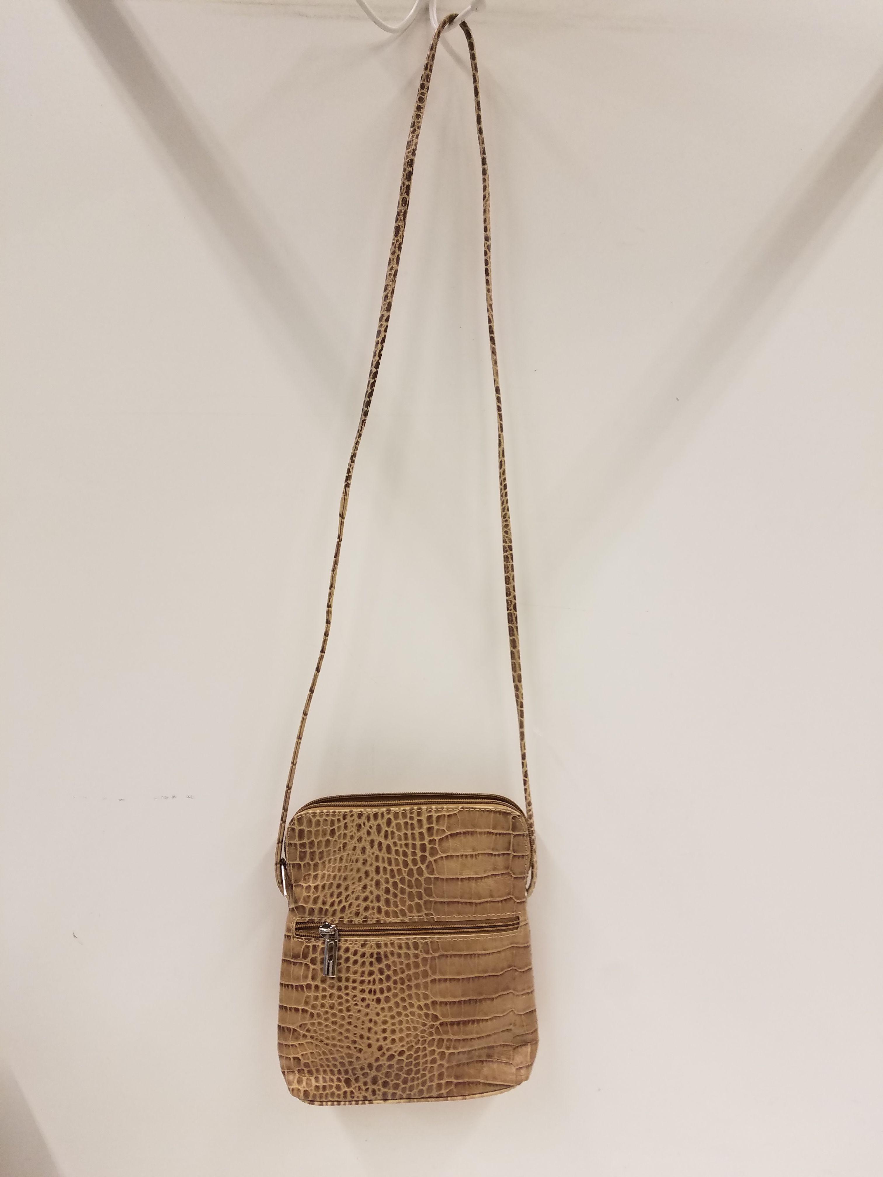 Small Crossbody Bag Snake Print Purse - Black | Small crossbody bag,  Printed purse, Small crossbody