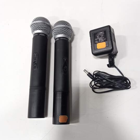 2000's Audio Microphones & Recieve Bundle Model AWX603O image number 2
