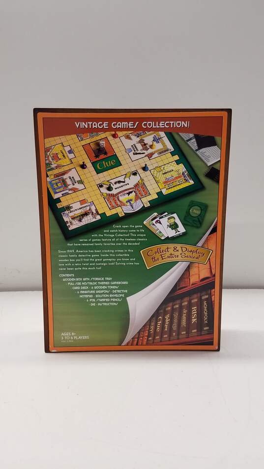 Hasbro Clue Parker Brothers Classic Detective Game image number 3