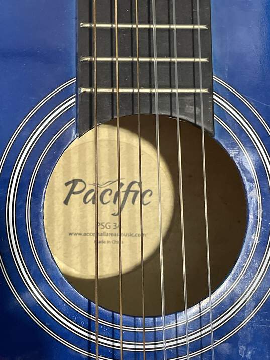 Buy the Pacific Blue PSG 34 3/4 Classical Six Straing Acoustic