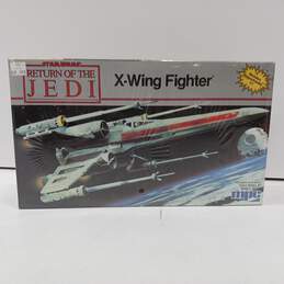 Vintage Star Wars x Wing Fighter Model Kit