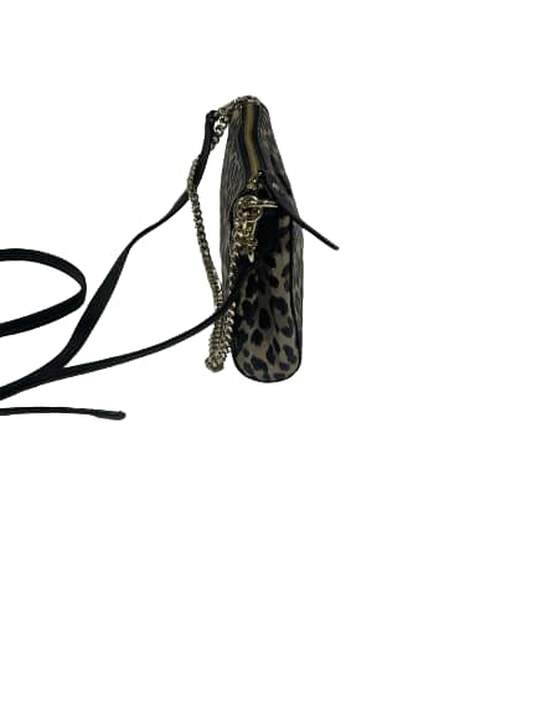 Leopard Print Baguette Bag with Crossbody Strap image number 3