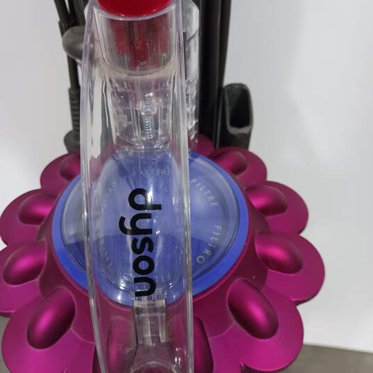 Dyson Ball Vacuum image number 6