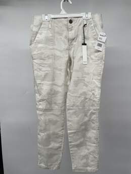 William Rast Womens Cream Camouflage Cargo Crop Pants Size 27 T-0545562-C