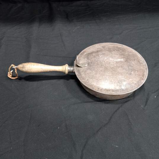 Small Brass Butler's Crumb Pan image number 1