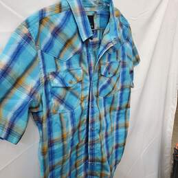 Prana Bright Blue Plaid Men's Short Sleeve Snap Up Cotton/Poly Shirt Size M alternative image